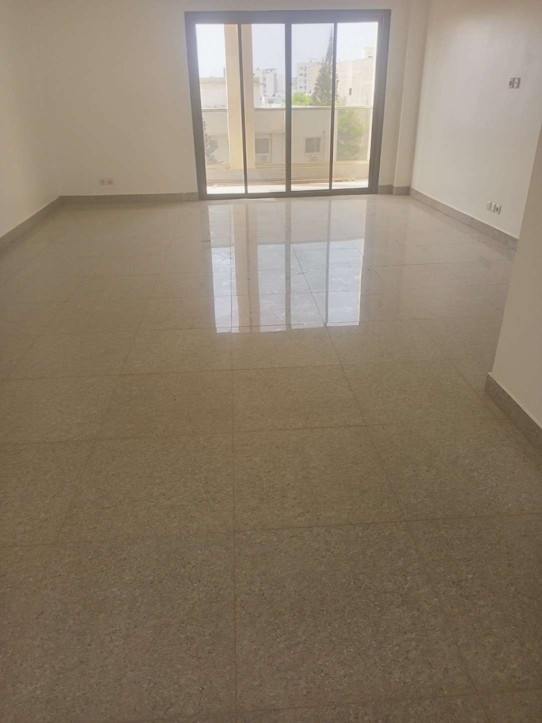 Grande appartement à louer à Mermoz — photo 1