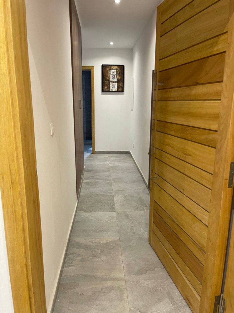 Studio meublé à louer au Point E — photo 1