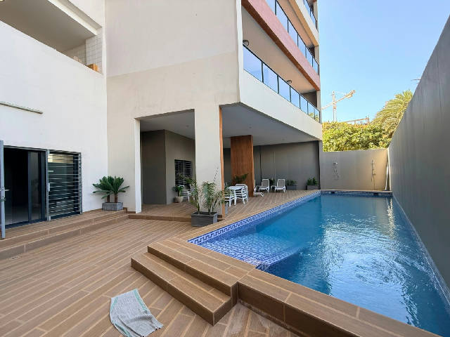 Bel Appartement Meublé F3 Lumineux Point-E Dakar